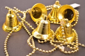 Adorno cadenita con campanitas DORADOS (2)5
